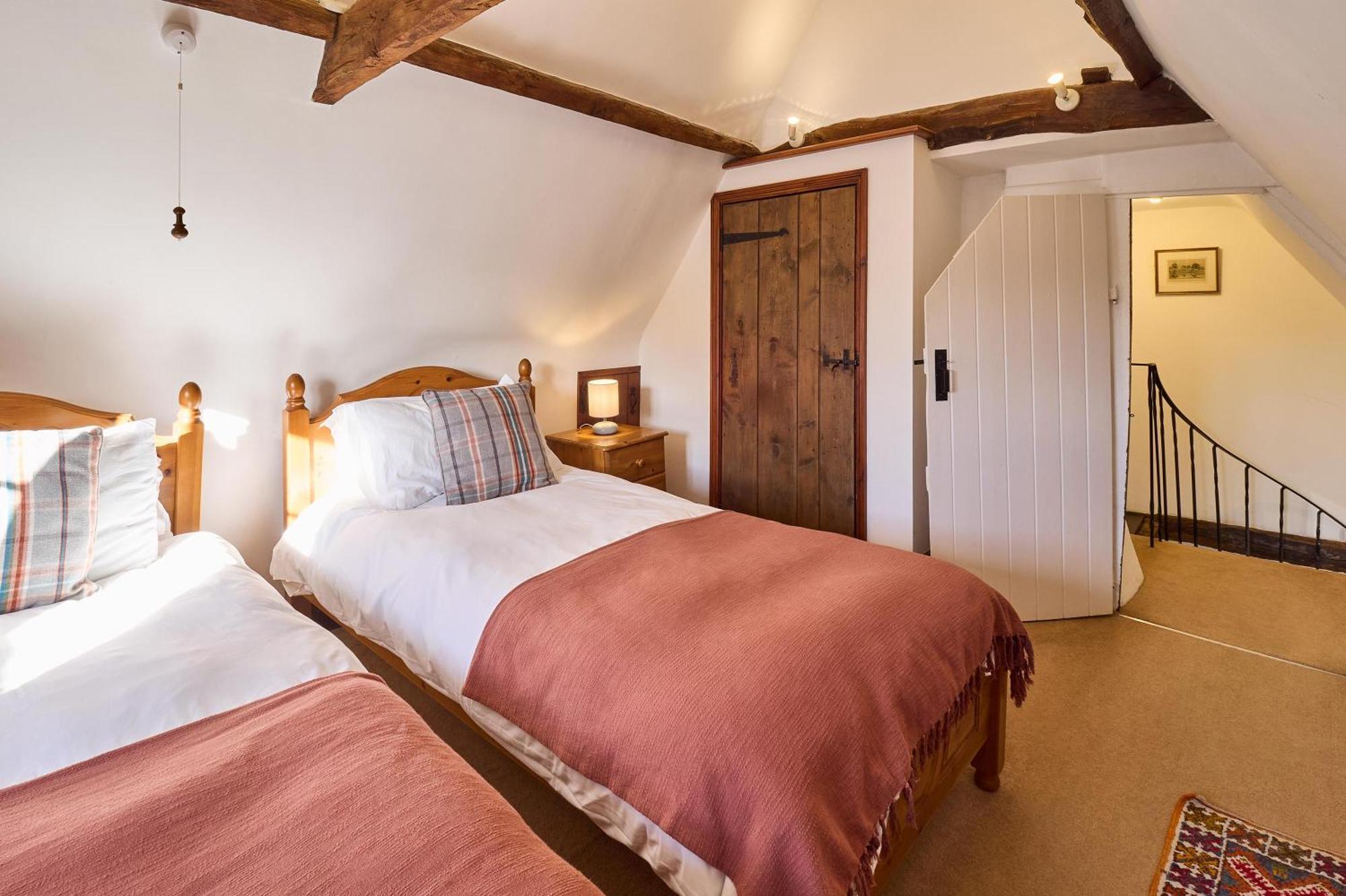 Host & Stay - Bere Cottage แคนเทอร์เบอรี ภายนอก รูปภาพ