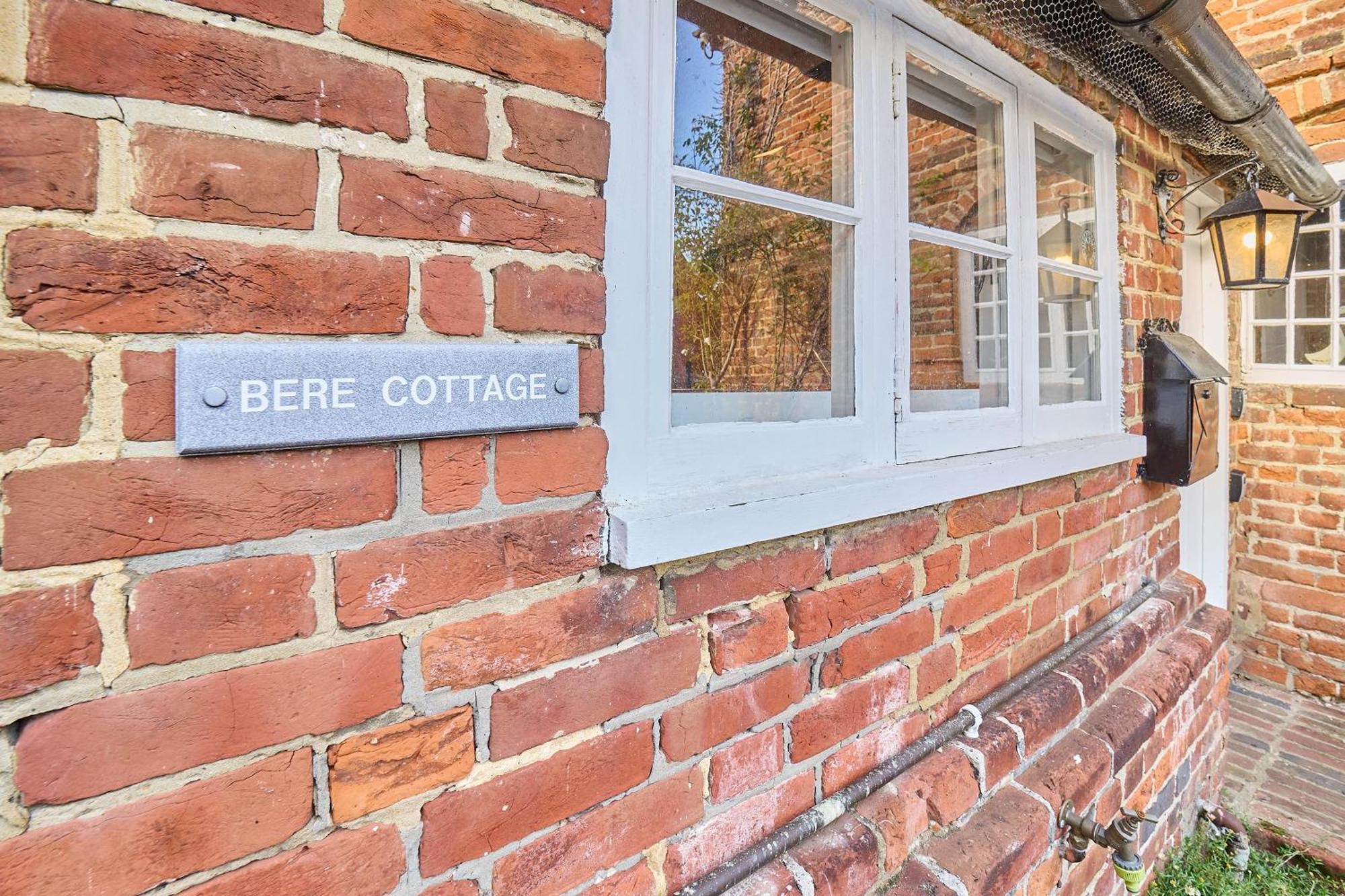 Host & Stay - Bere Cottage แคนเทอร์เบอรี ภายนอก รูปภาพ